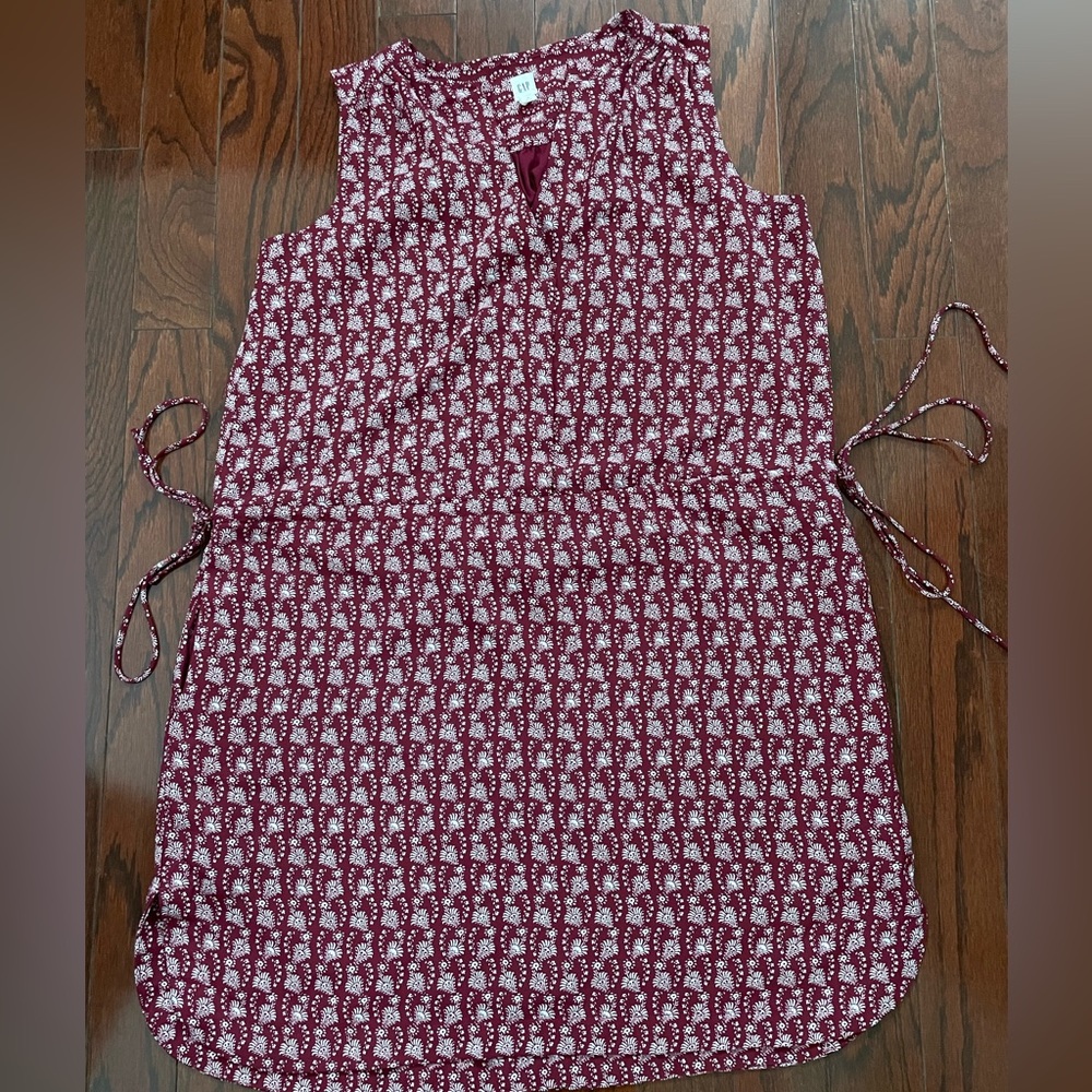 Burgundy with floral pattern GAP dress